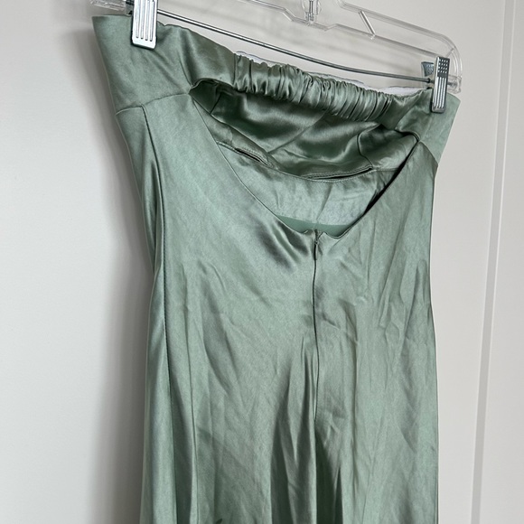 NWT- HELLO MOLLY IMMORTAL STYLE MAXI DRESS IN GREEN (VARIOUS SIZES) - Picture 10 of 13